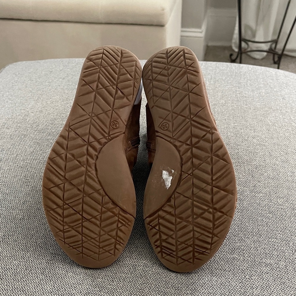 Price Firm! MIZ MOOZ FIZZY Sandal - Picture 6 of 8